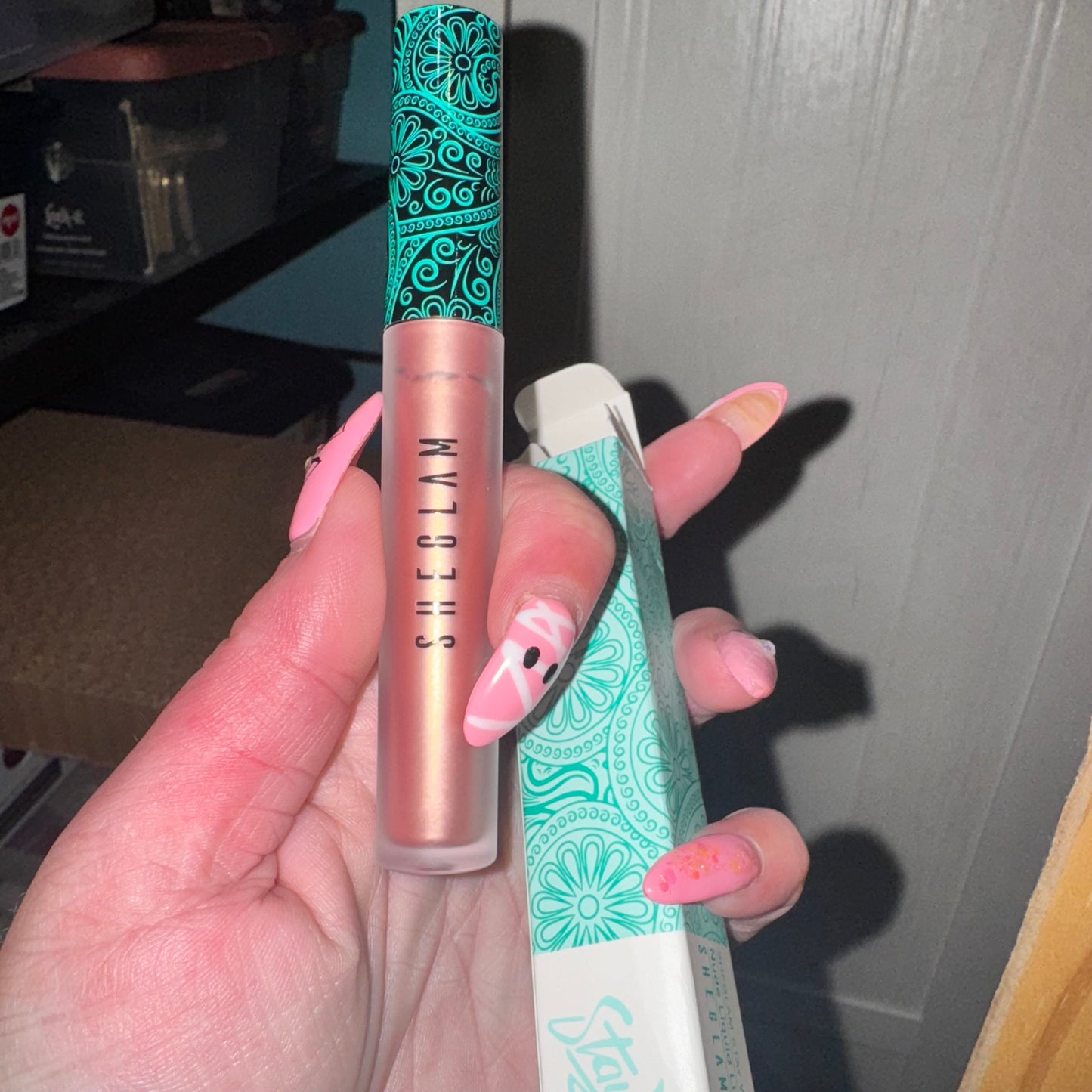 Stay wild nude metallic liquid lipstick