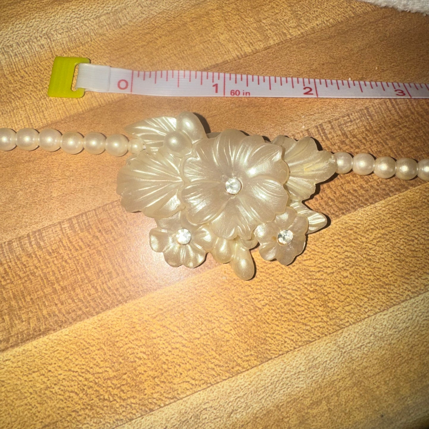 Vintage frosted petal necklace