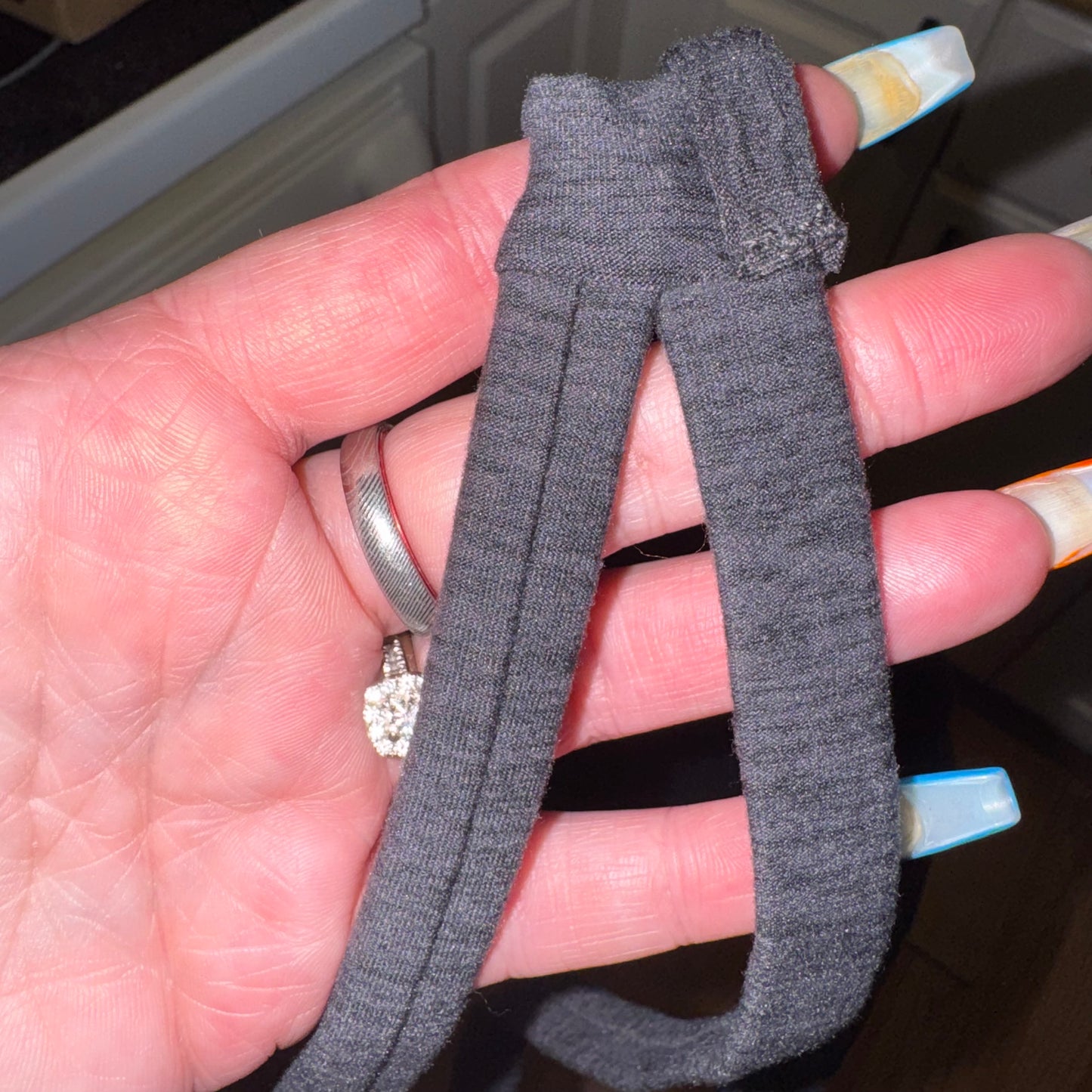 Butter core twist sports bra