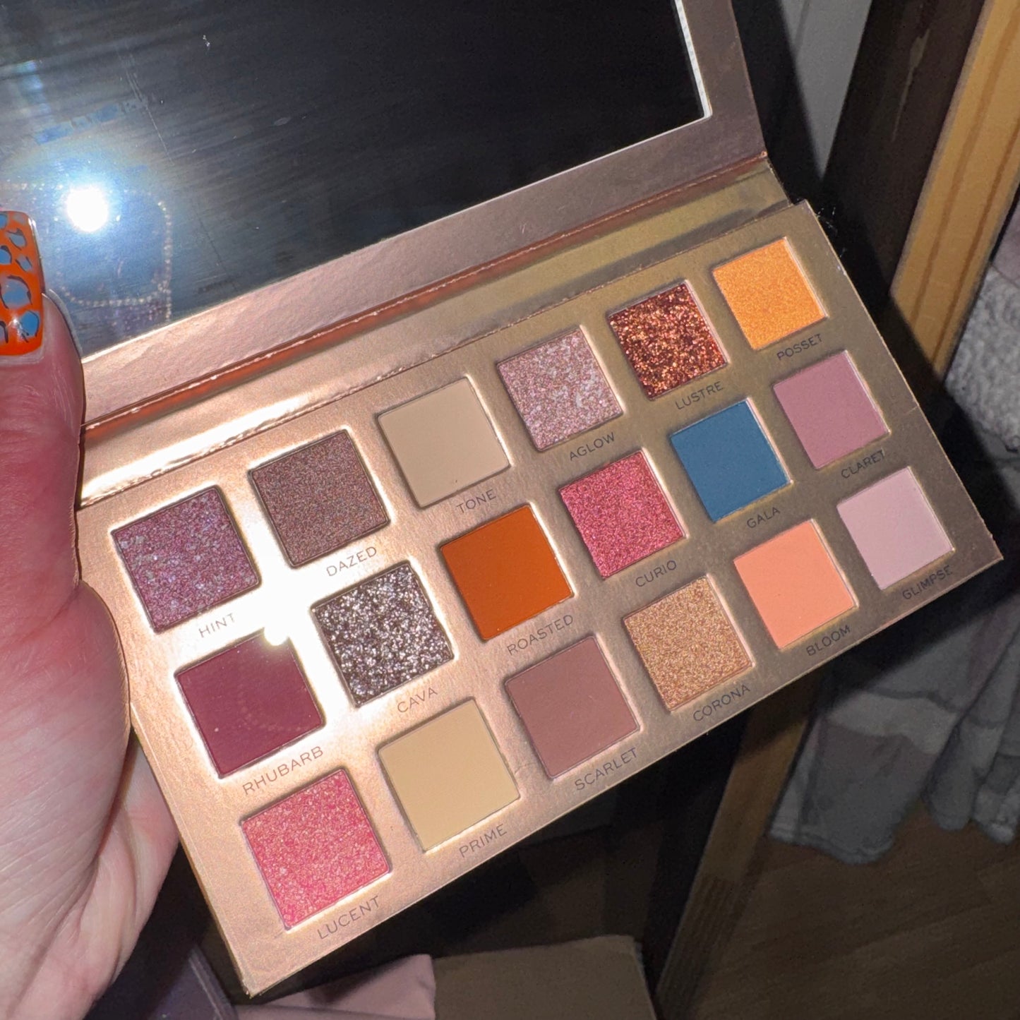New neutrals blushed eyeshadow palette