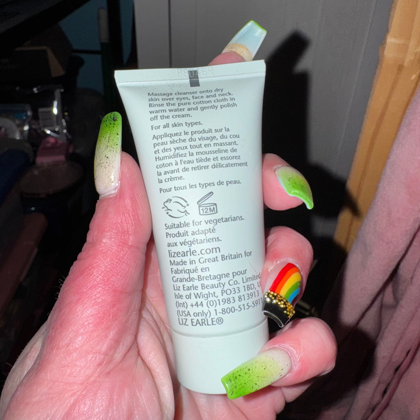 Cleanse & polish hot cloth cleanser