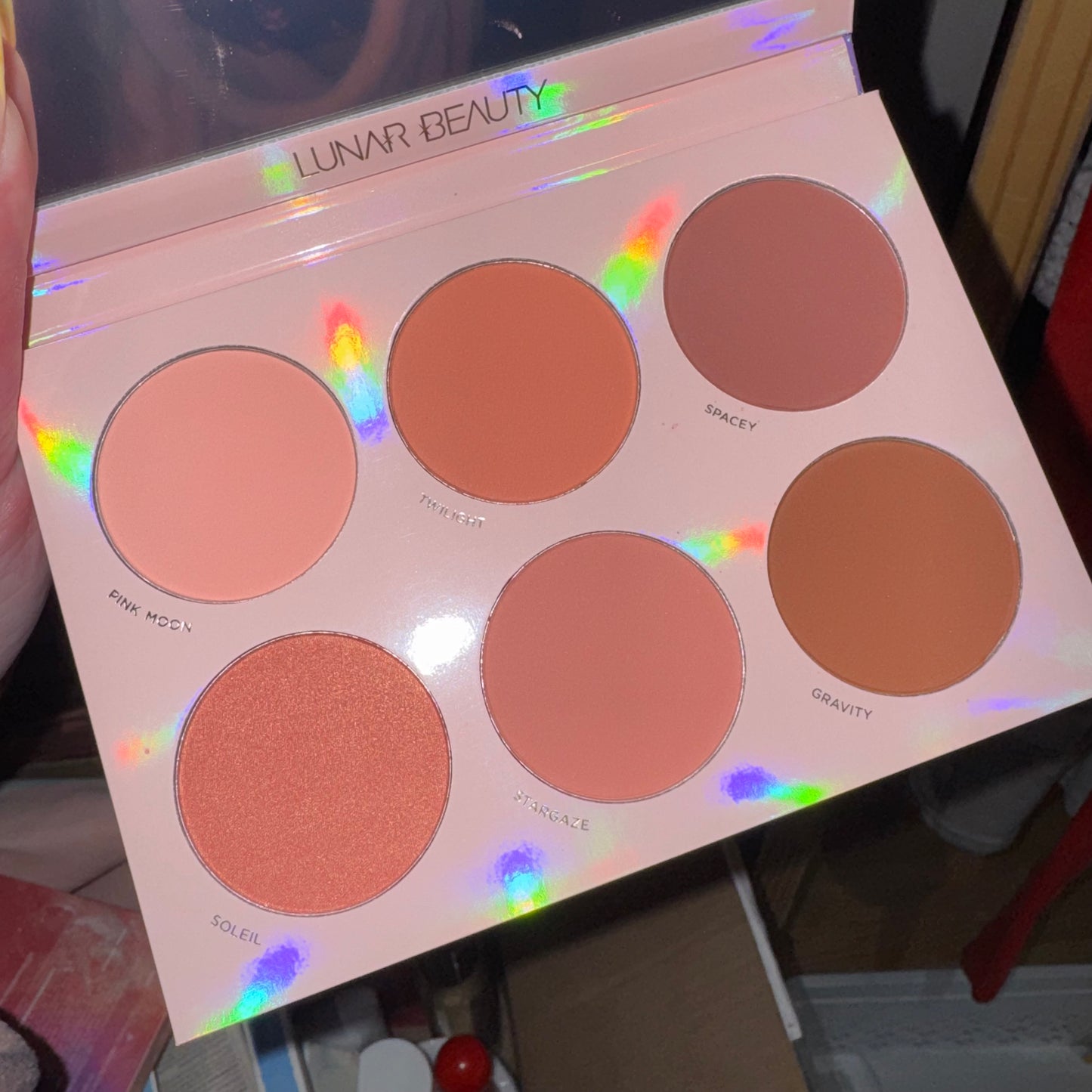 Moon prism palette