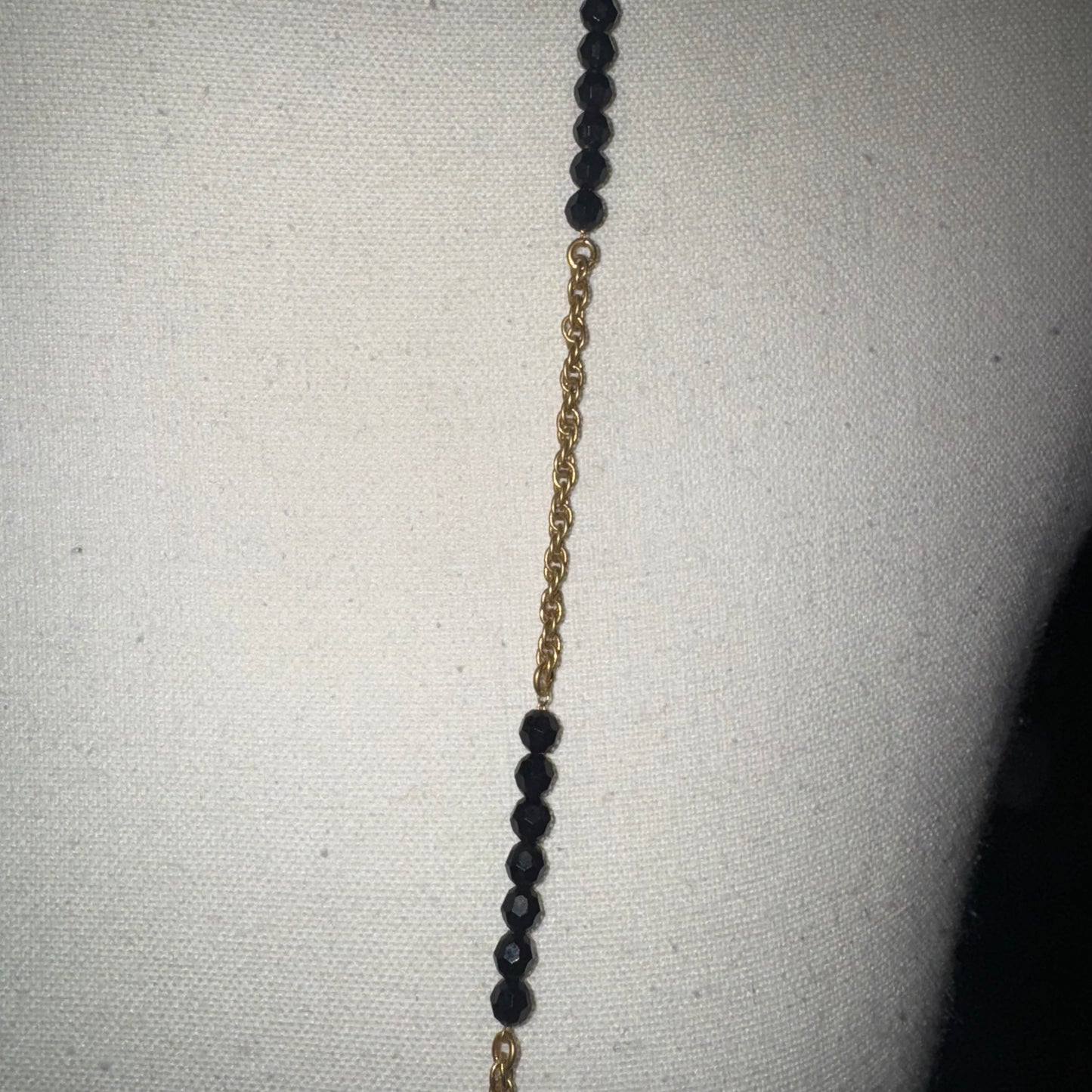 Vintage Avon necklace