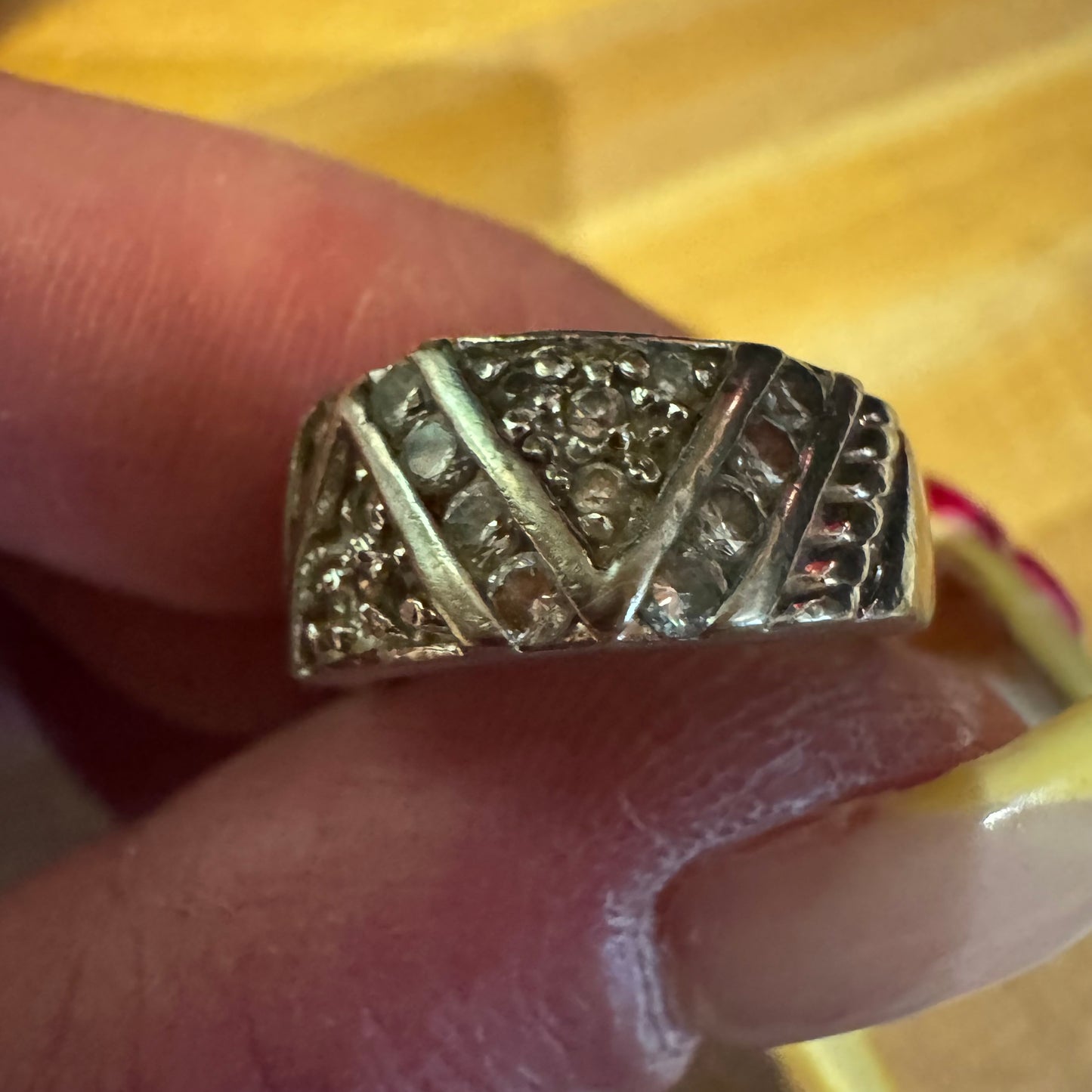 Vintage silver tone rhinestone ring