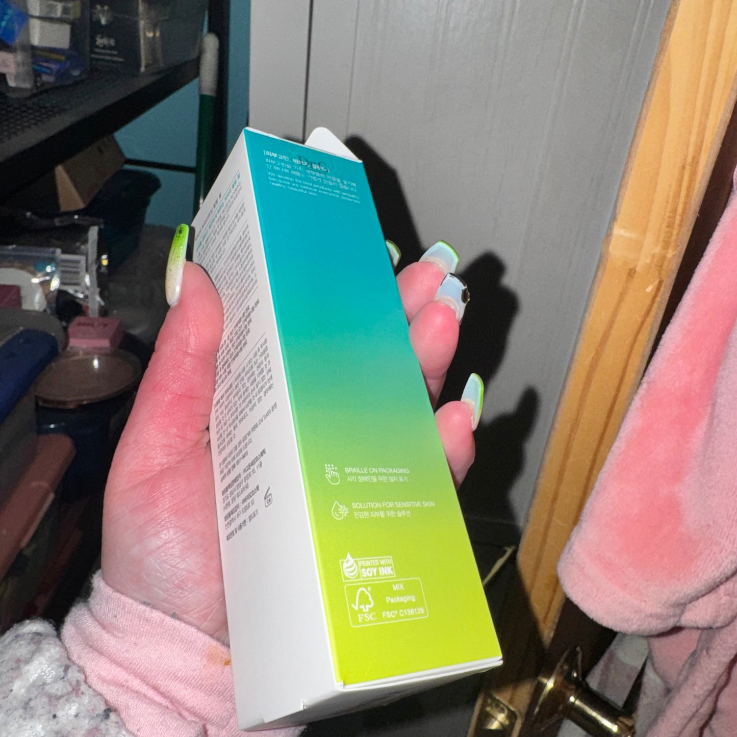 Brightening peeling gel