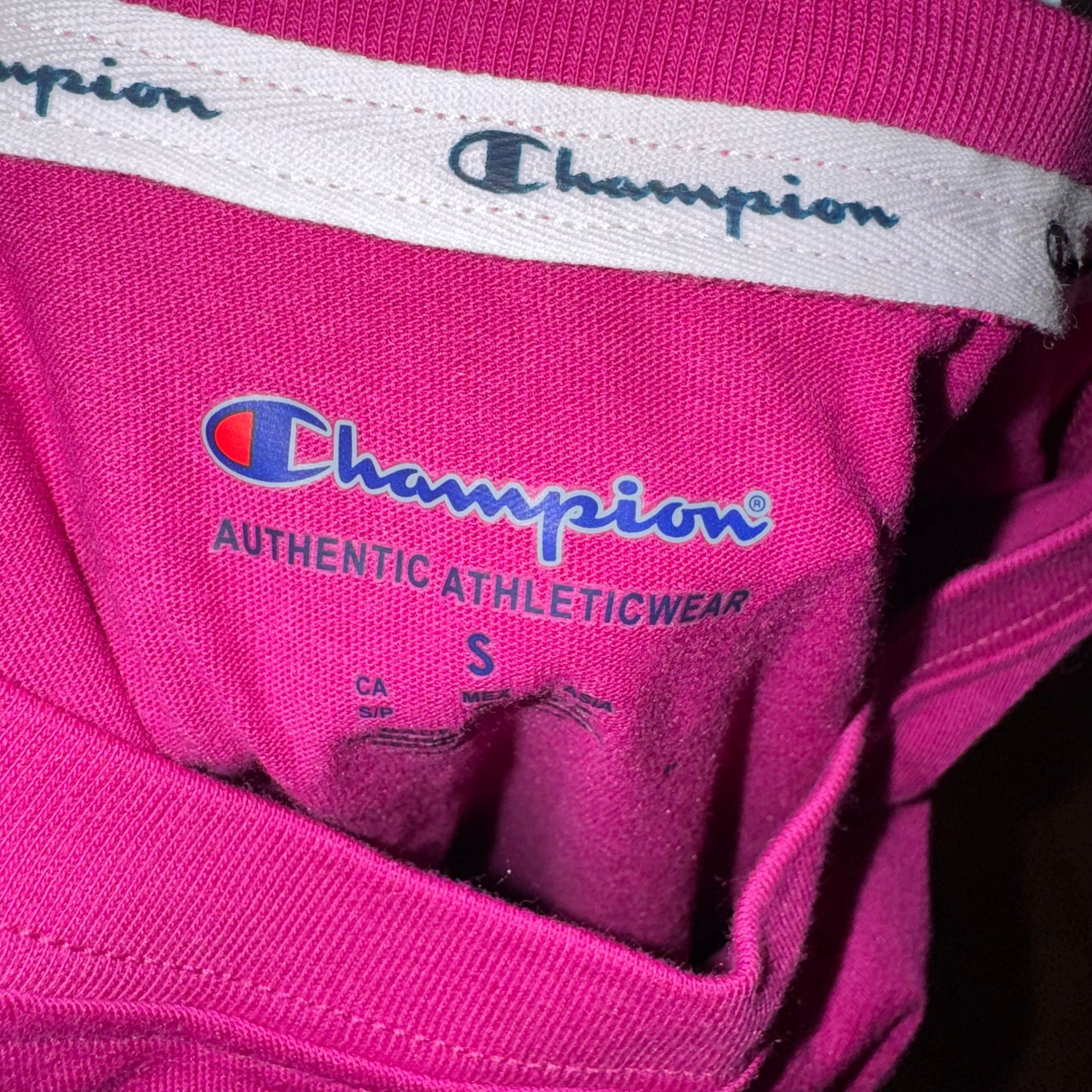 Champion graffiti logo tee