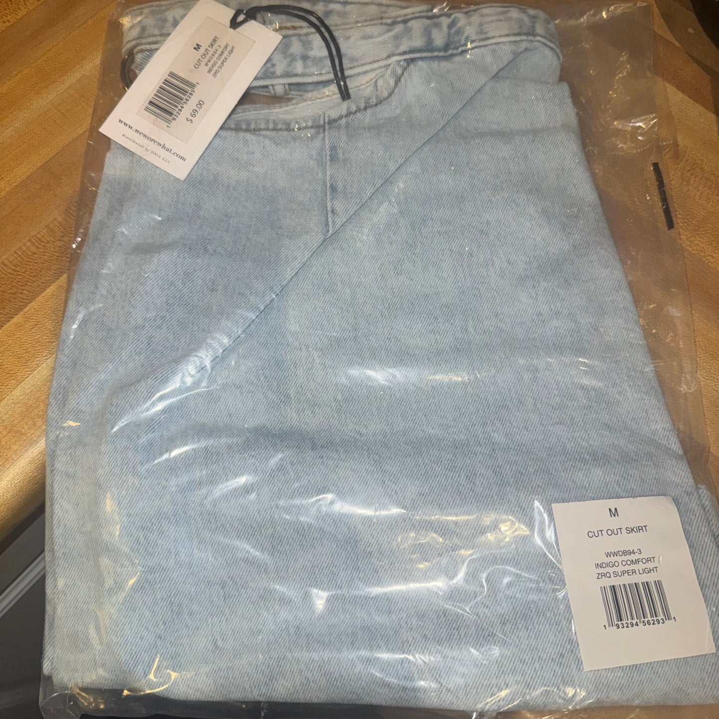 Cut out denim skirt