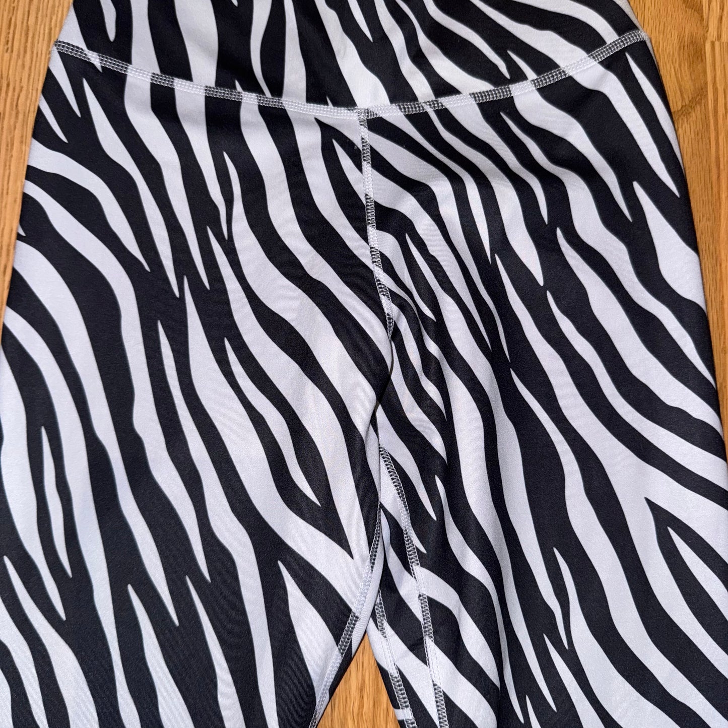 Dri-fit zebra print leggings