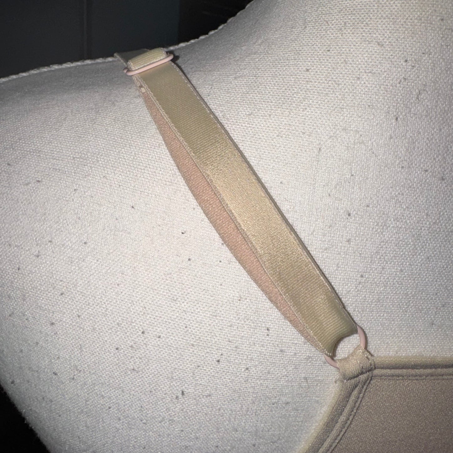Active seamless sports bra