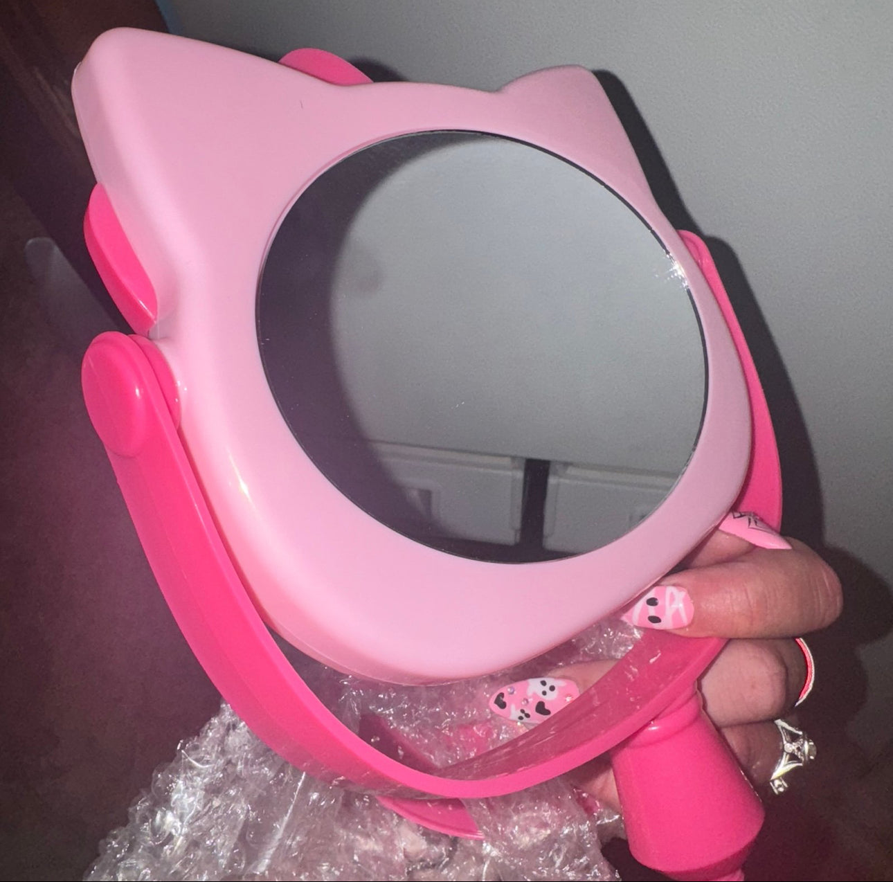 Hello kitty mirror