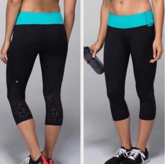 Lululemon water bound capri leggings