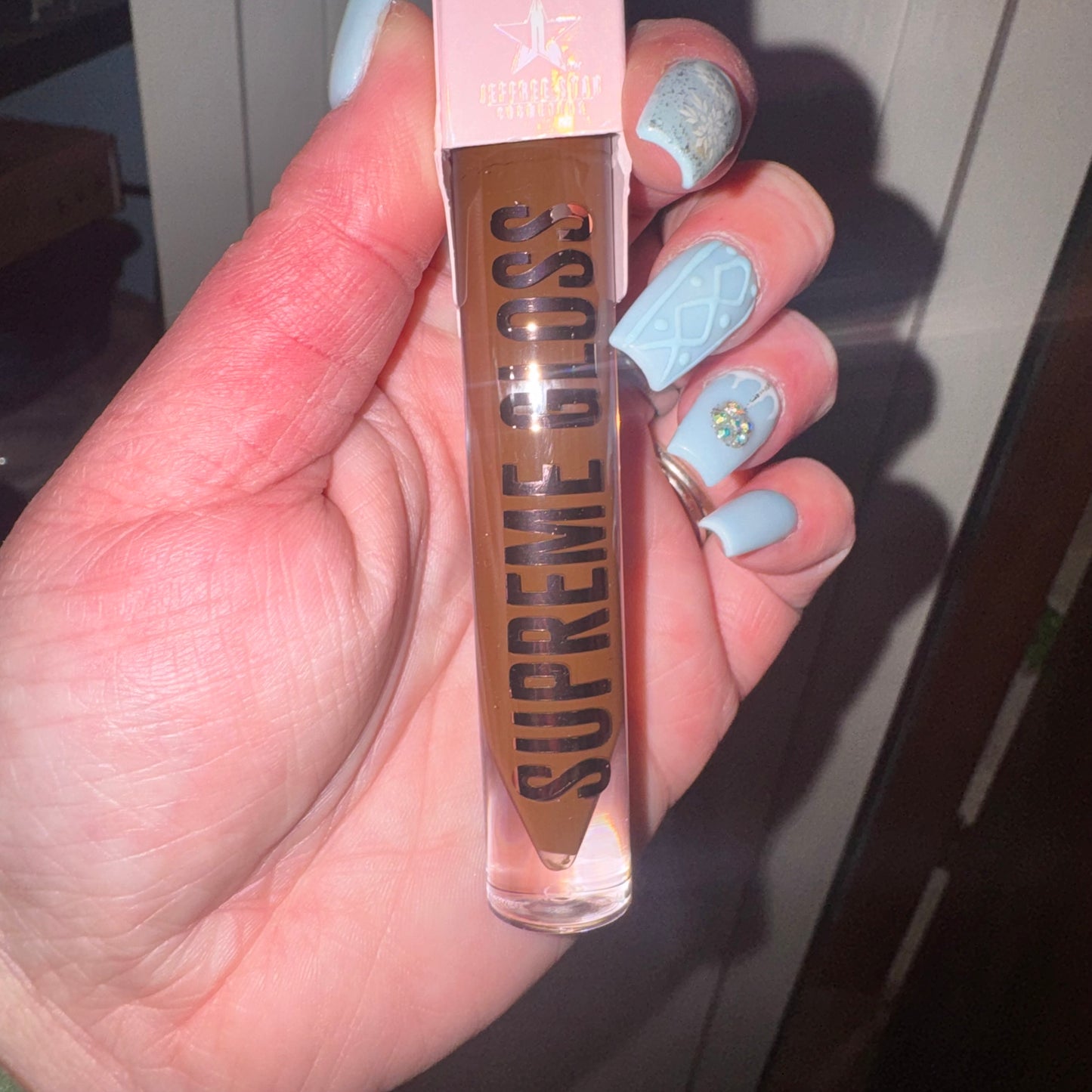Supreme gloss