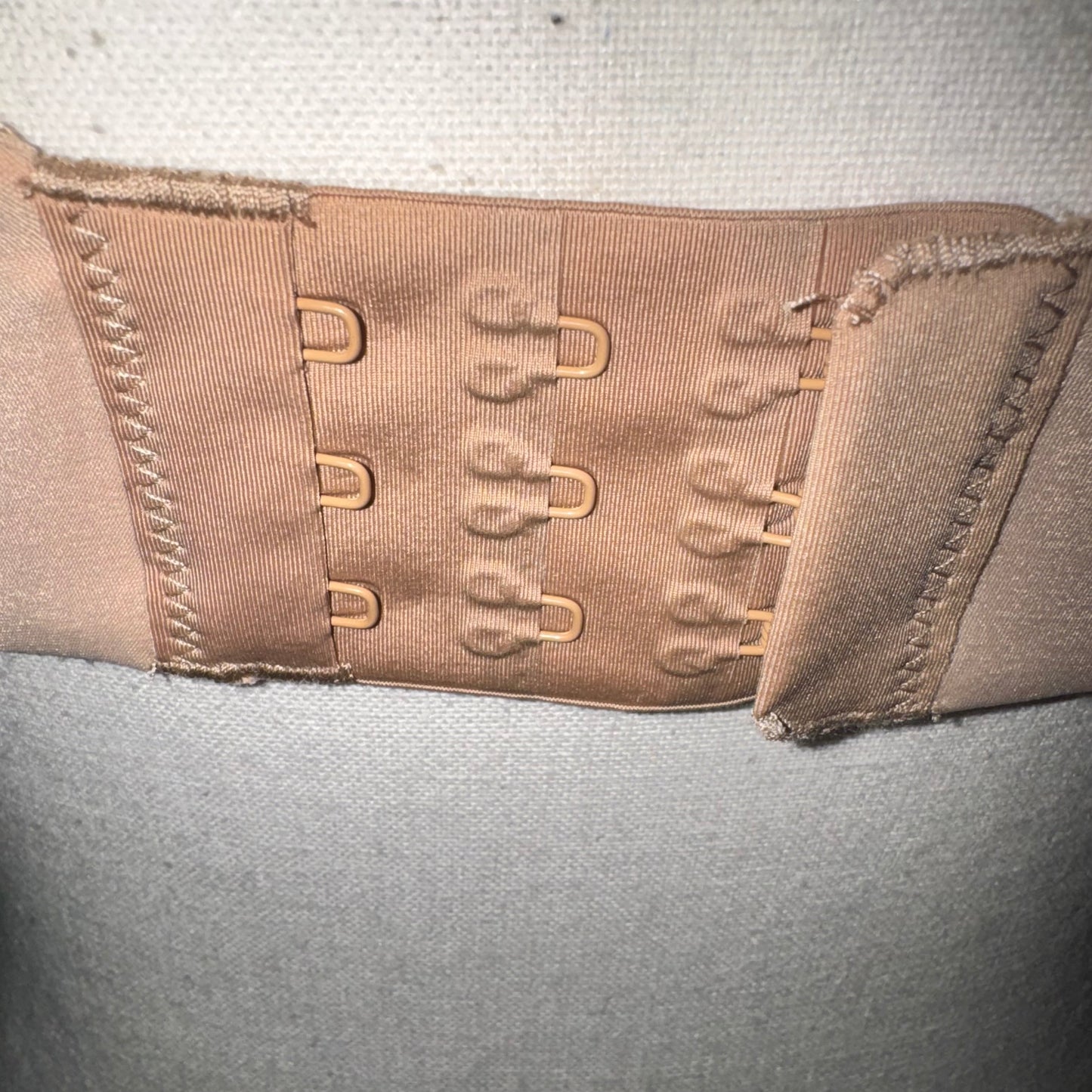 Skims full coverage lightly lined bra
