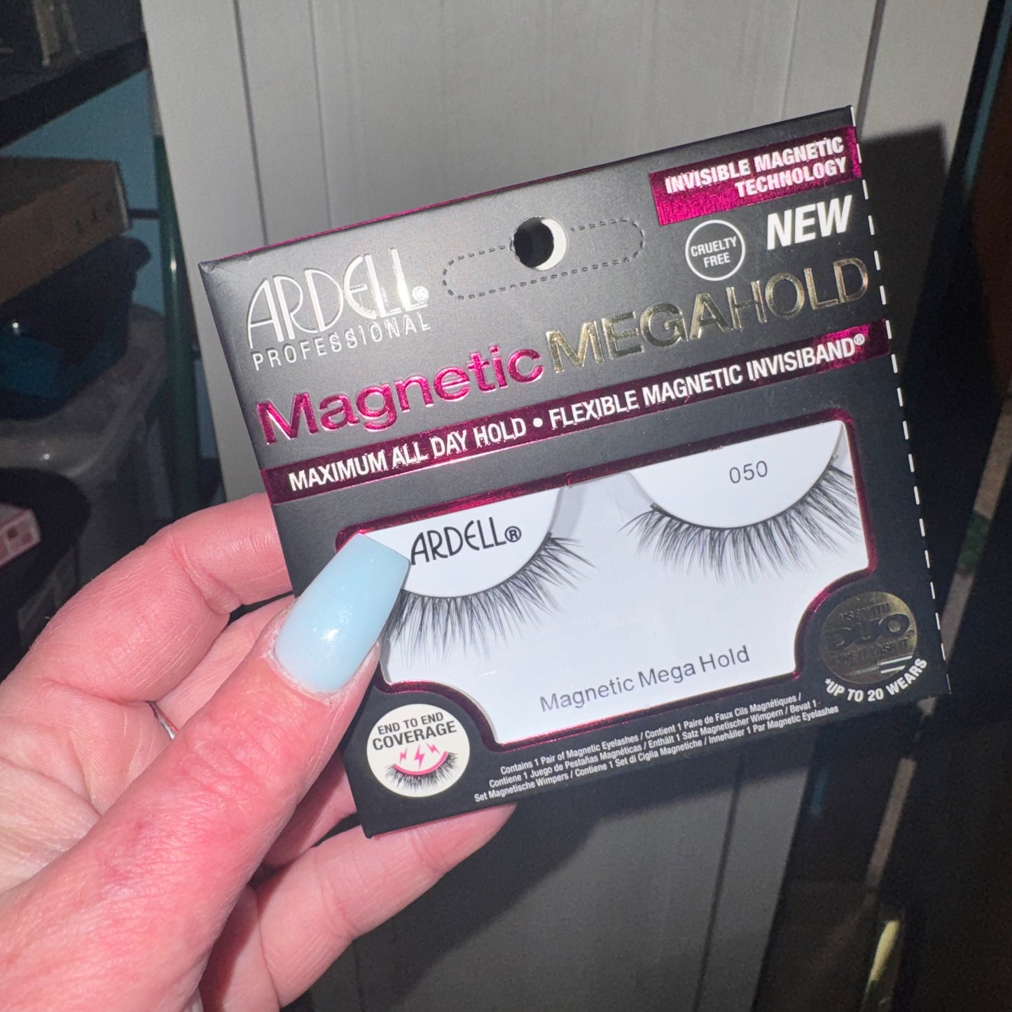 Magnetic lash bundle