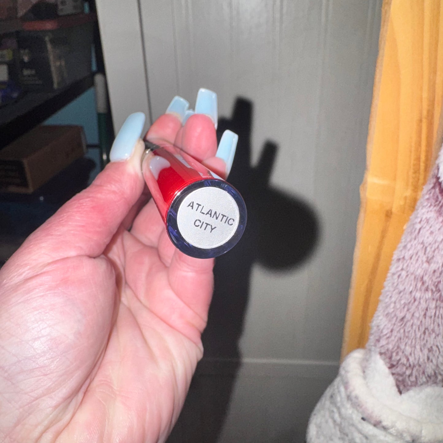 Long lasting liquid lipstick