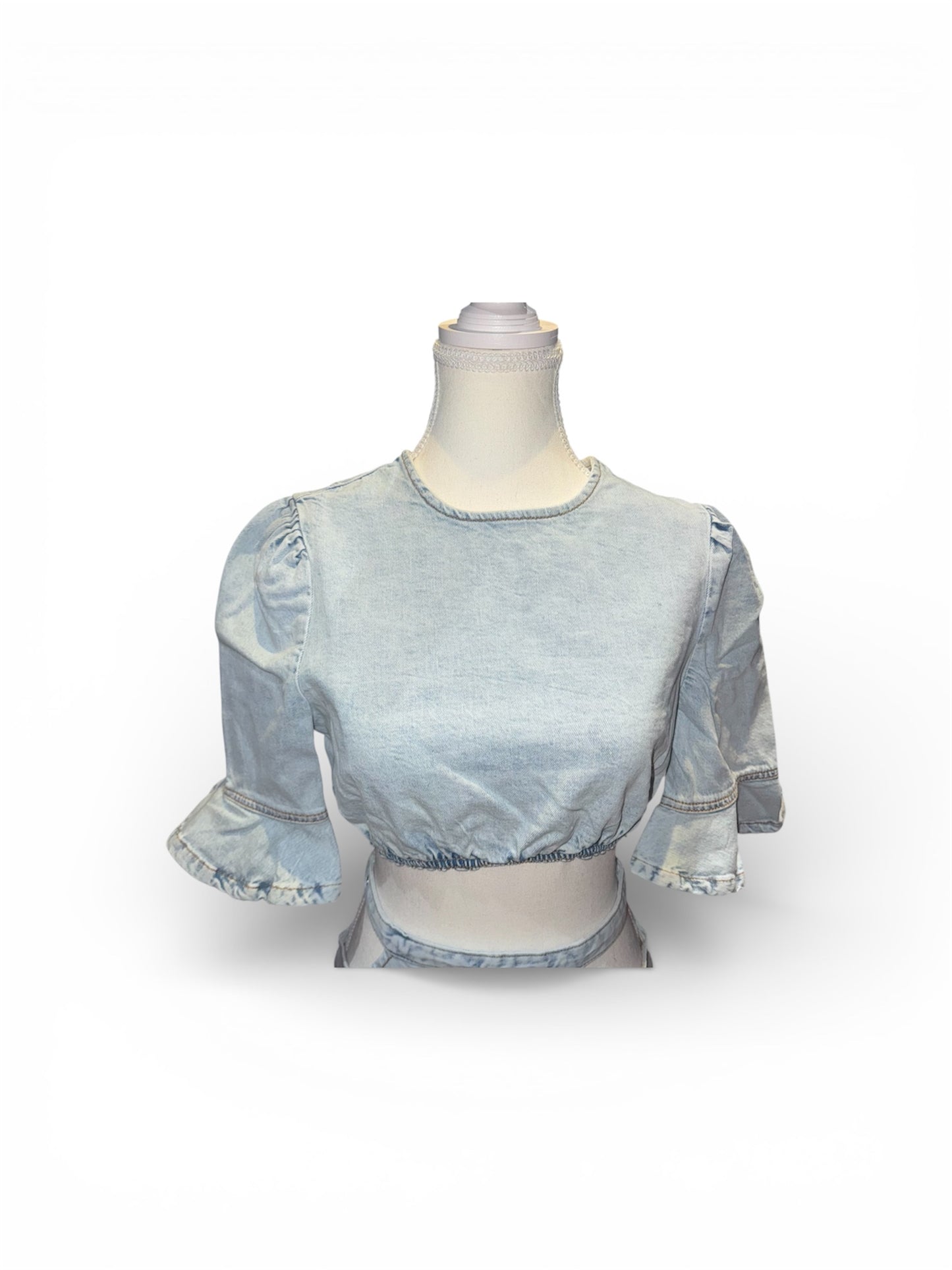Cropped denim top & cut out skirt