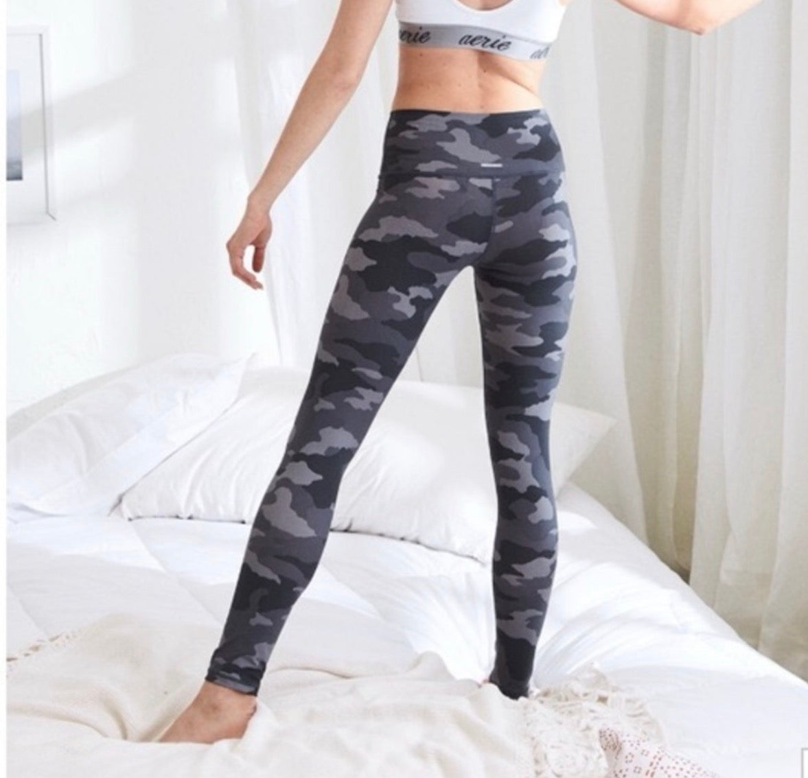 Aerie gray camo leggings
