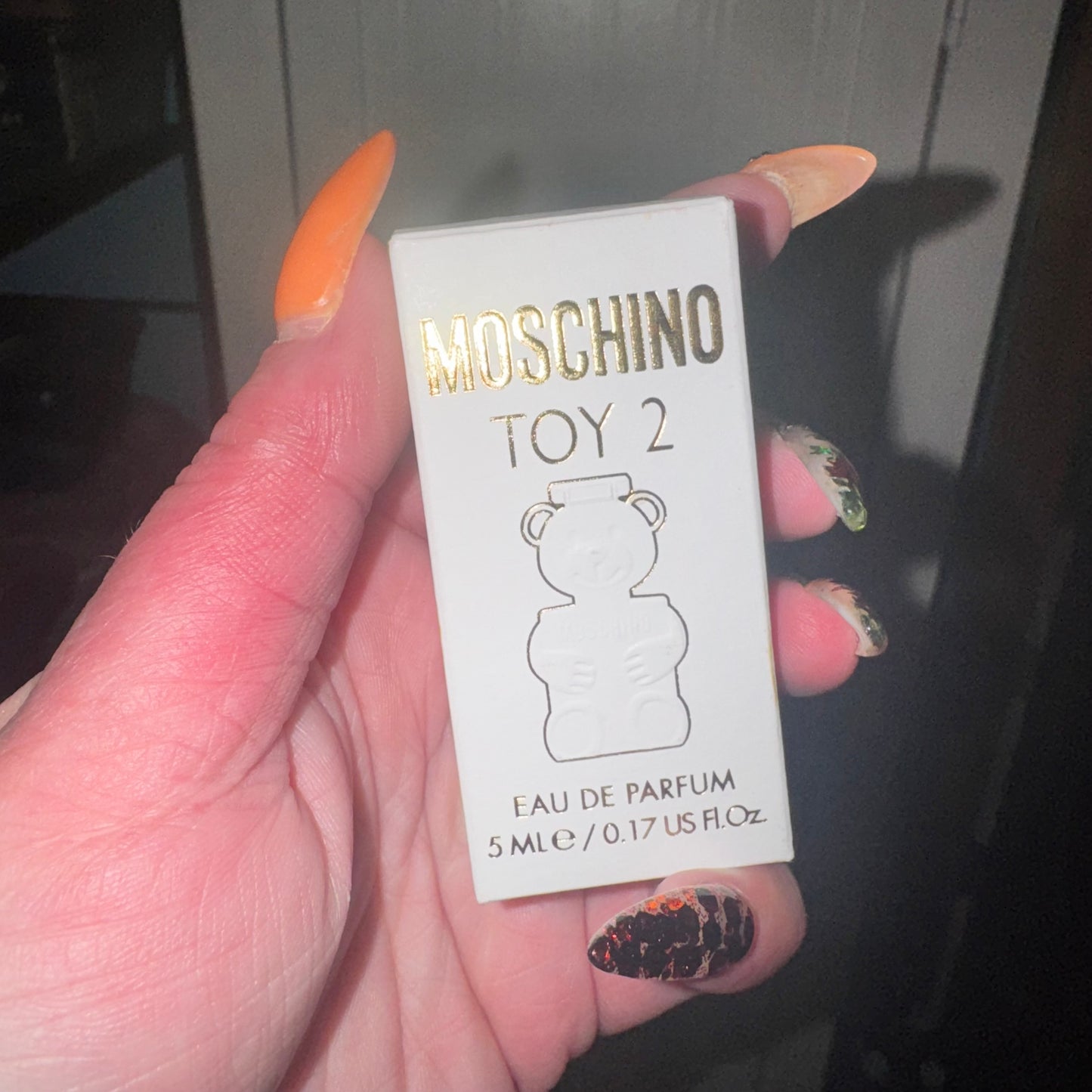 Toy 2 perfume dabber