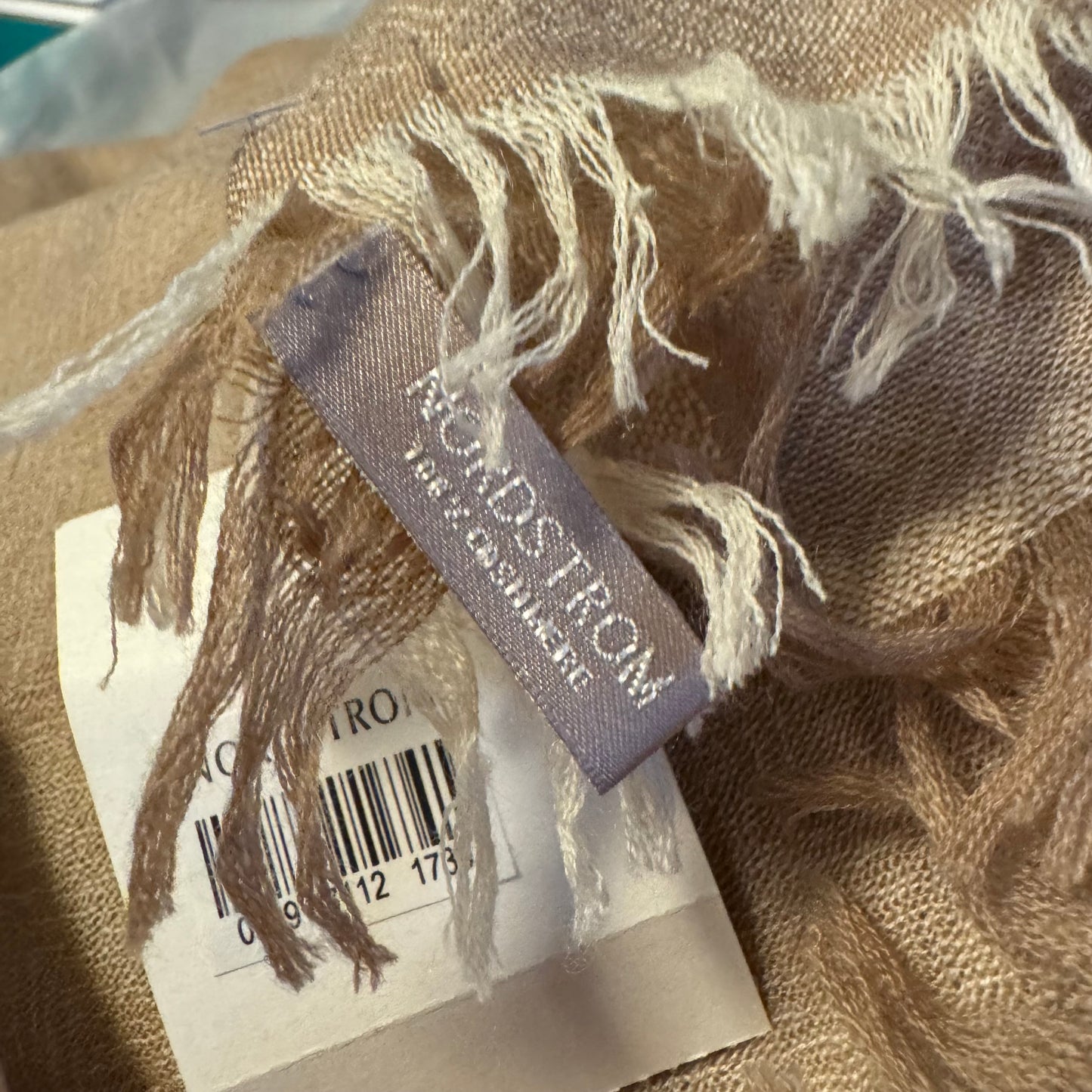 100% cashmere scarf