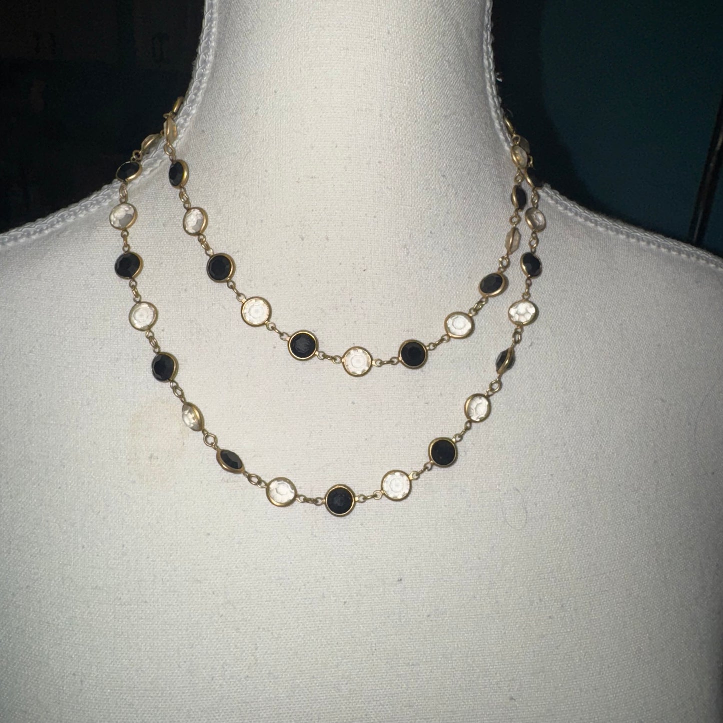 Vintage black & clear necklace