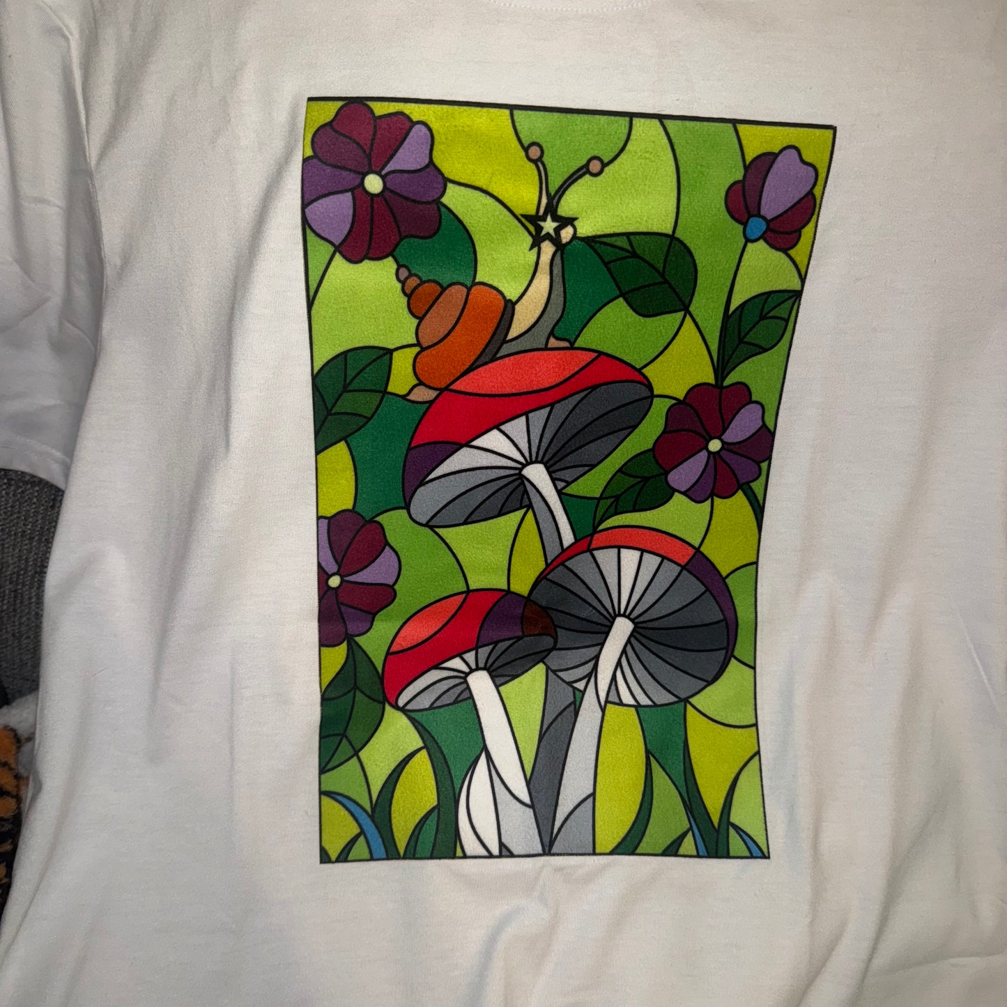 Men’s graphic tee