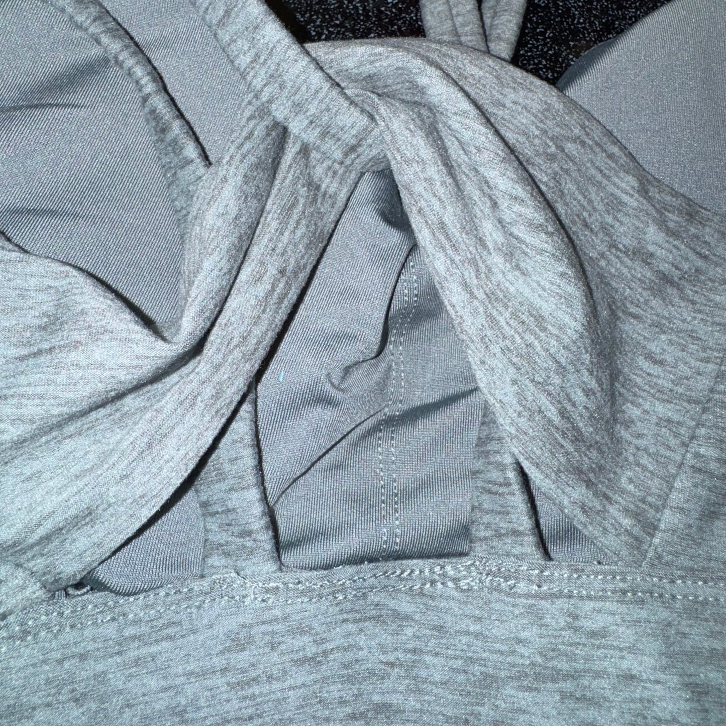 Butter core twist sports bra
