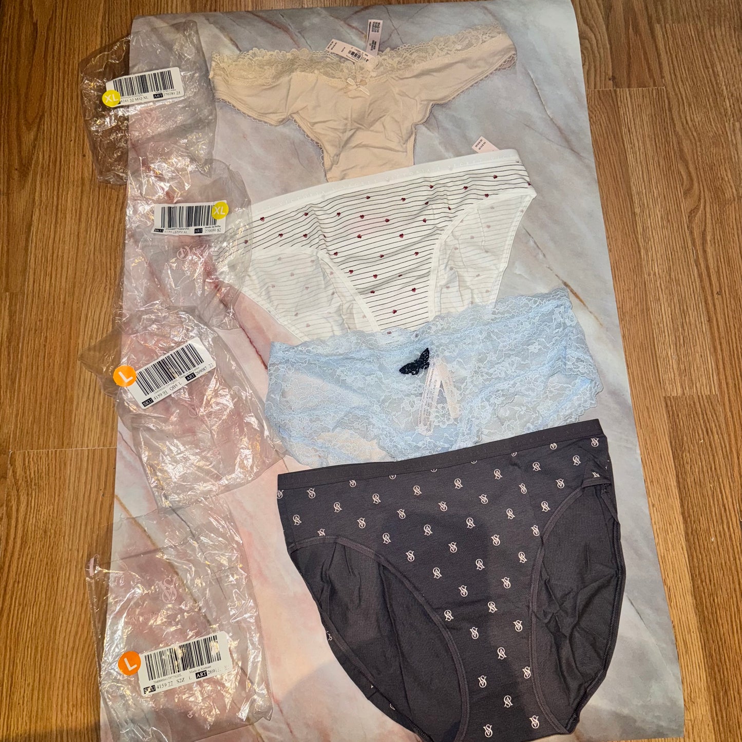 Panty bundle (4)