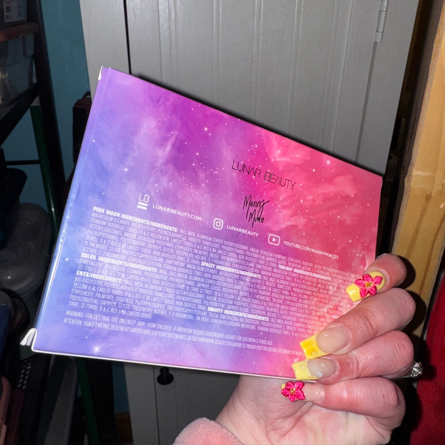 Moon prism palette