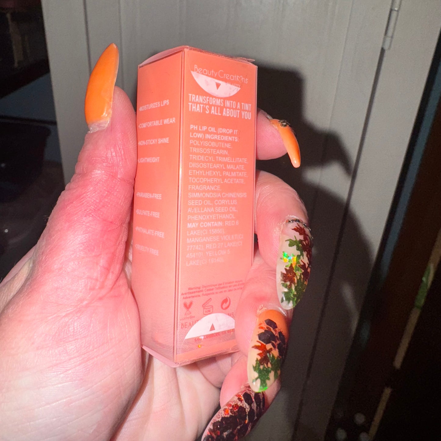 2 lip oils (2 brands)