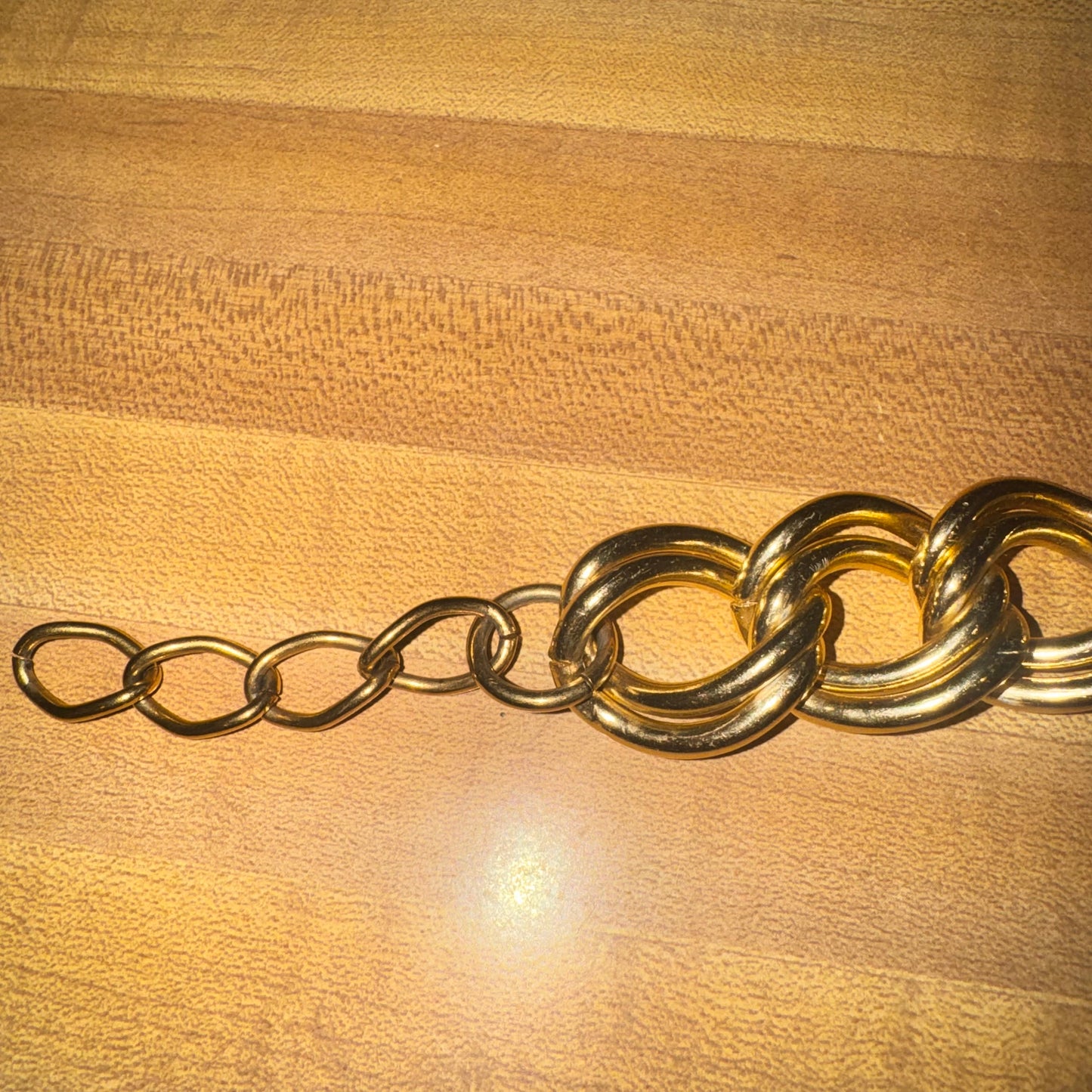 Vintage Avon necklace & bracelet set