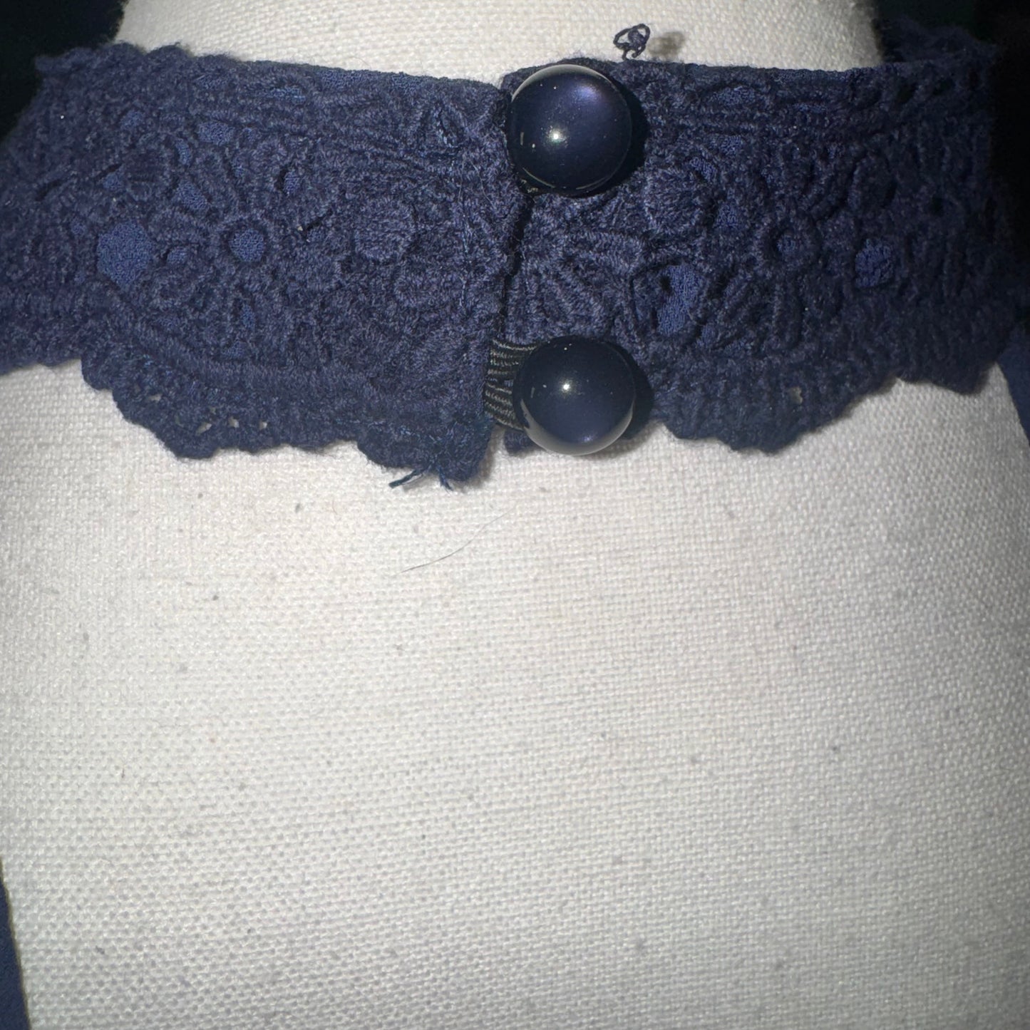 Surplice blouse with crochet choker