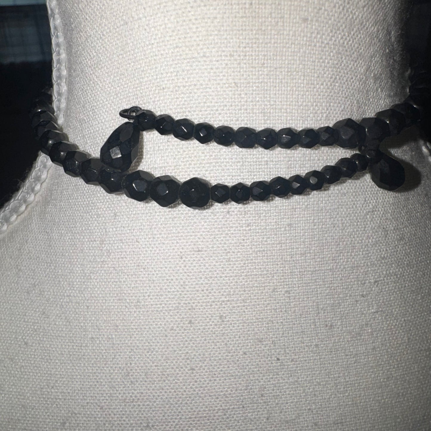 Vintage Avon black & rhinestone choker necklace