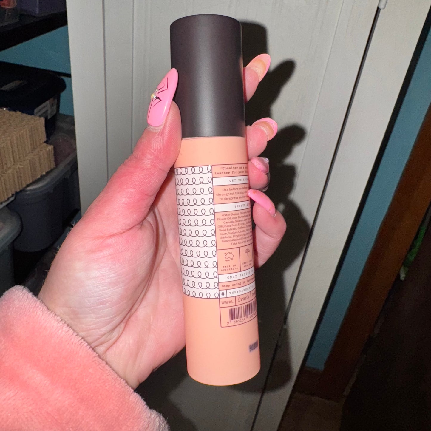 Anti-angry face mist