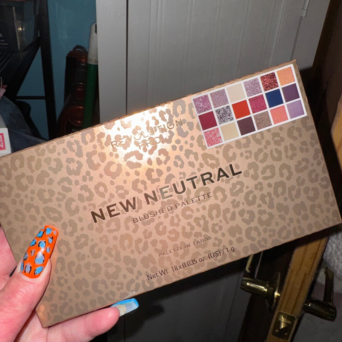 New neutrals blushed eyeshadow palette