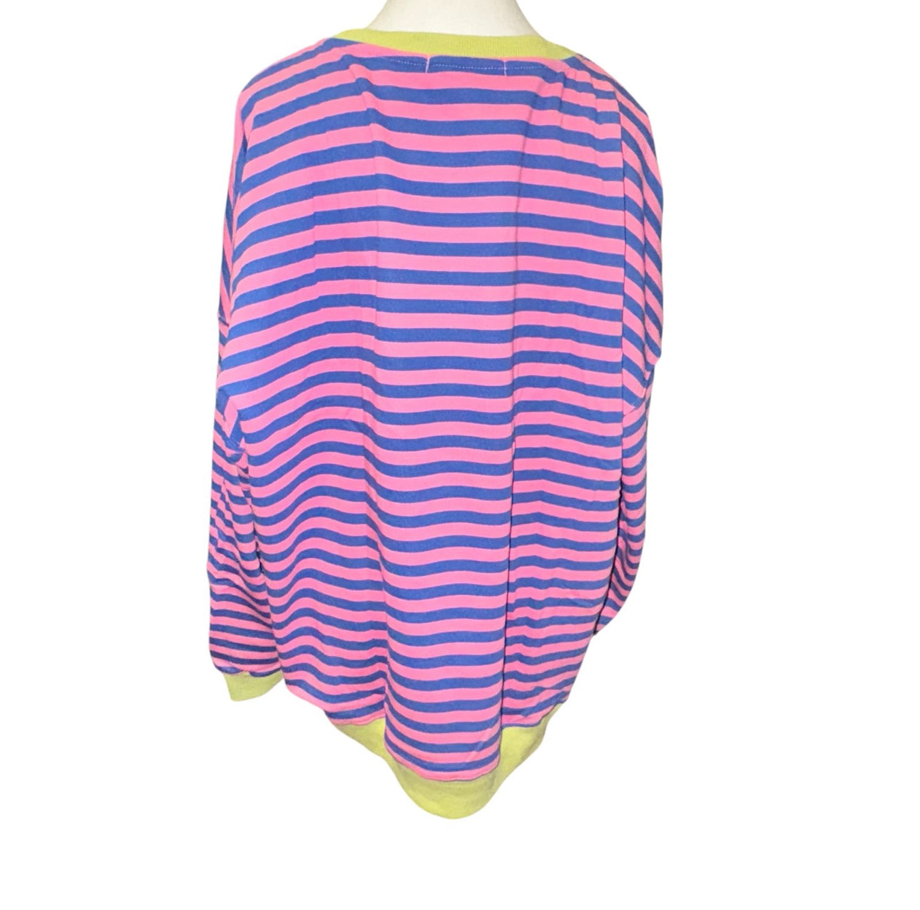 Oversized striped sweatshirt
