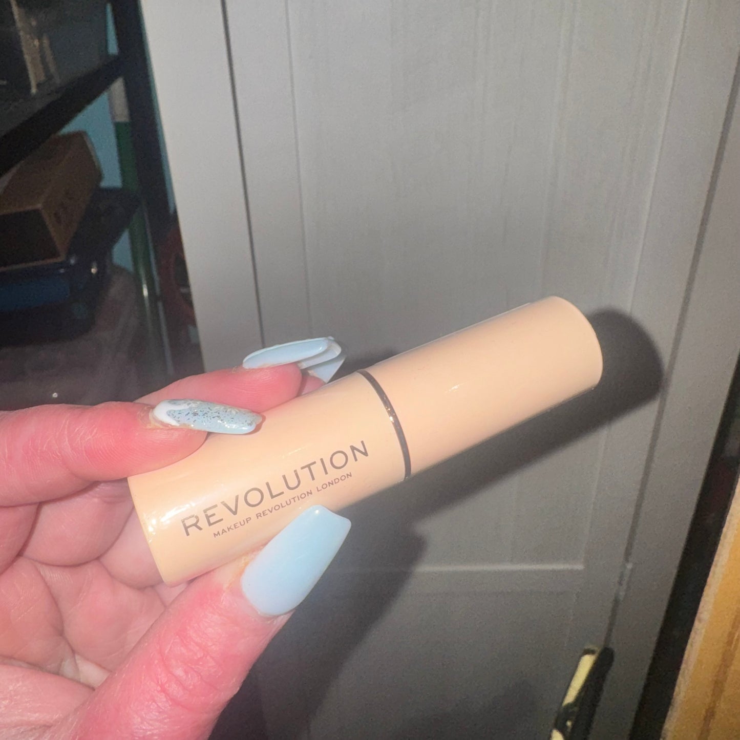 Fast base foundation stick F1