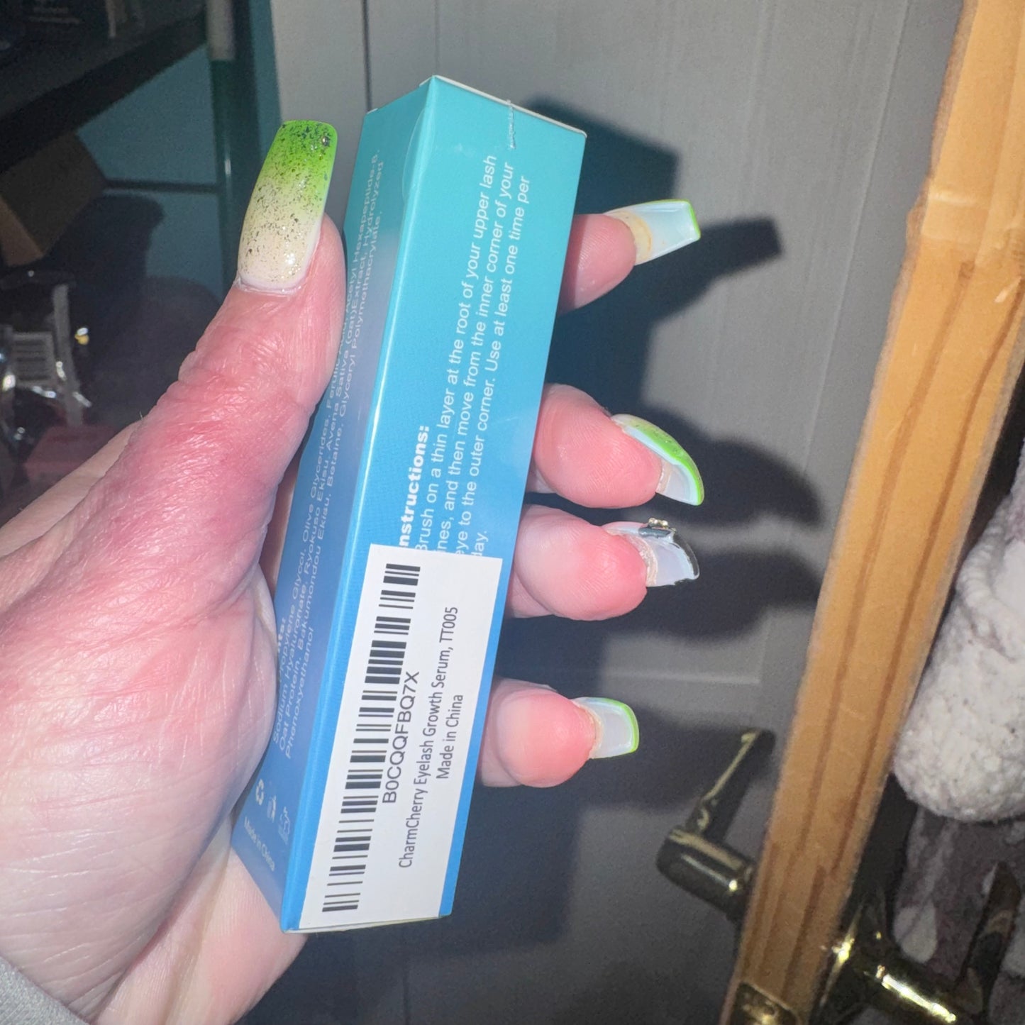 Eyelash growth serum