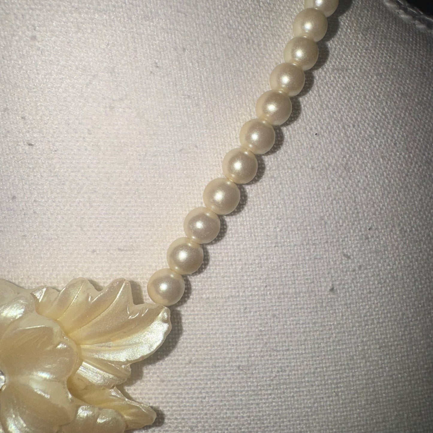 Vintage frosted petal necklace