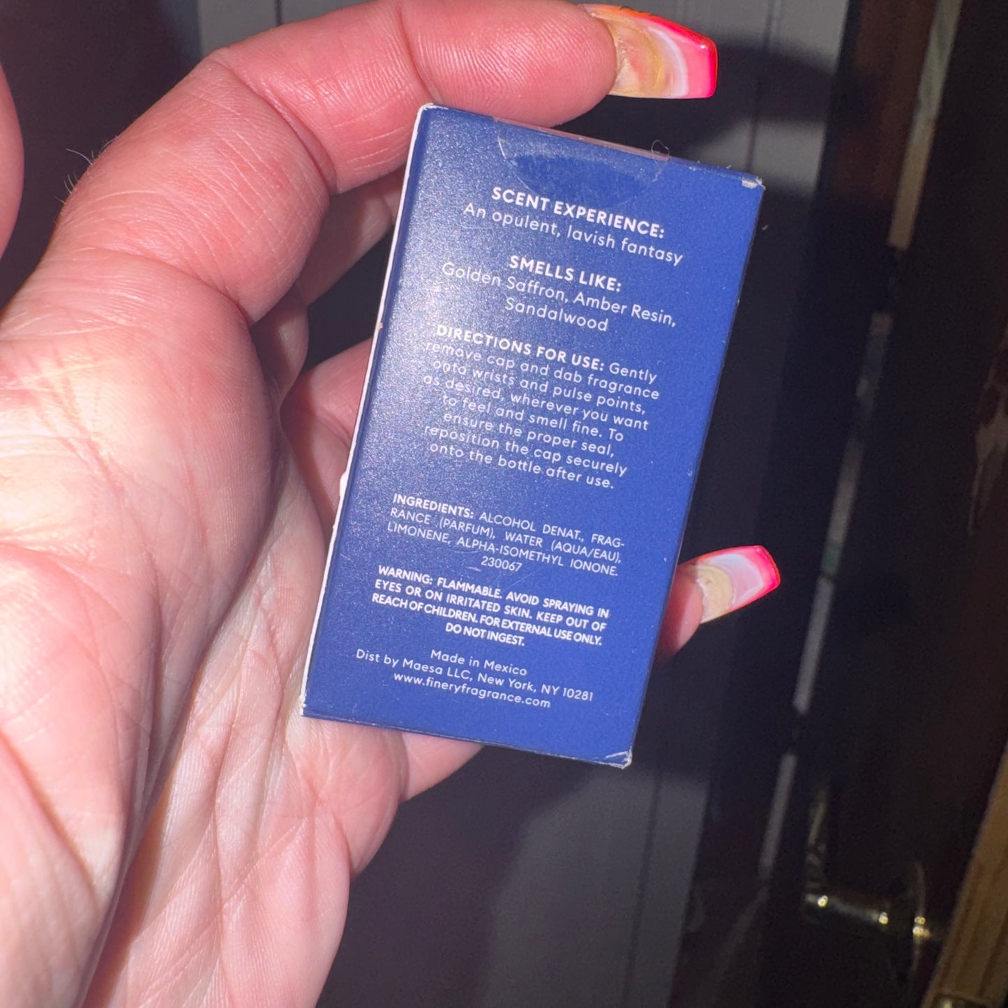 The new rouge fragrance dabber