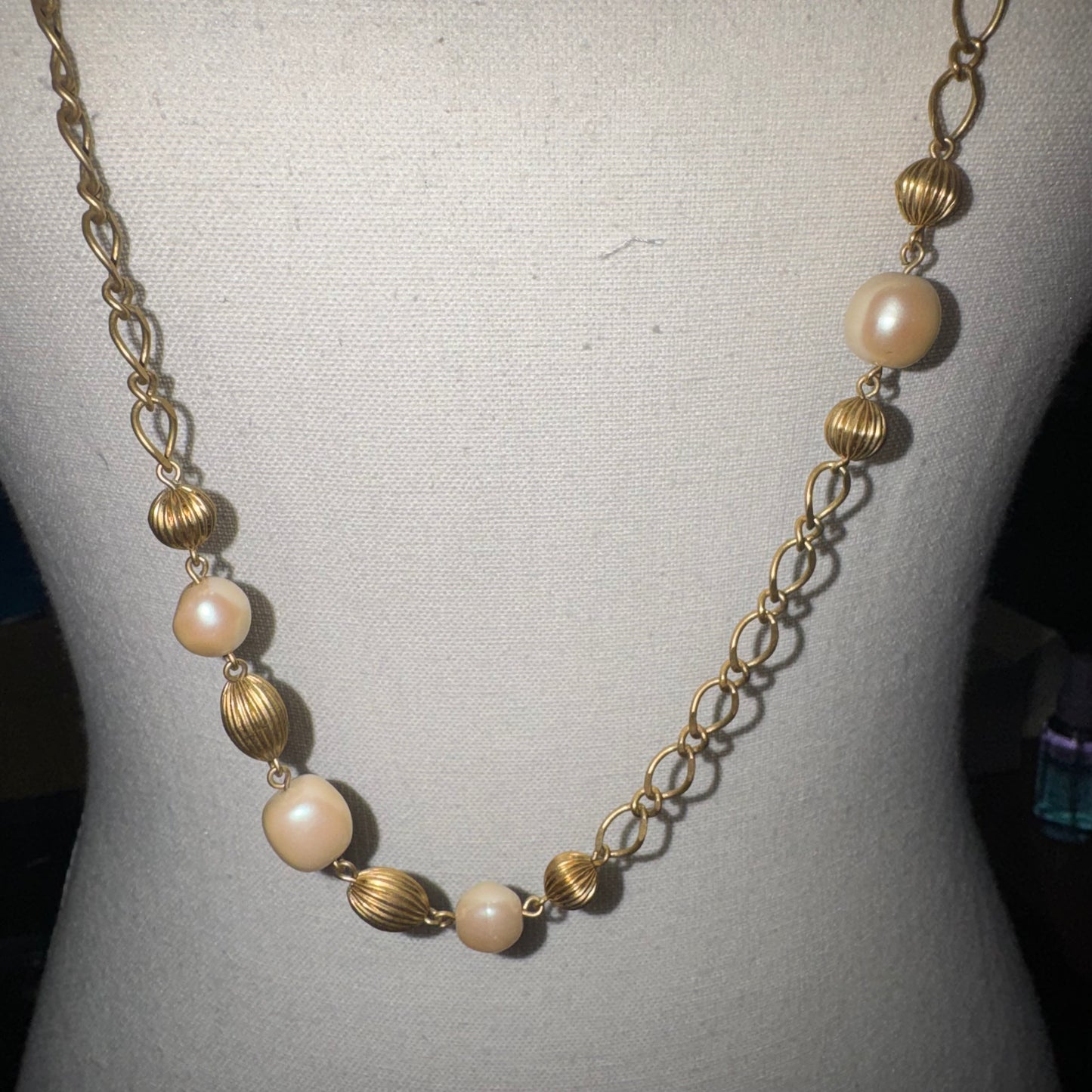 Vintage Avon necklace