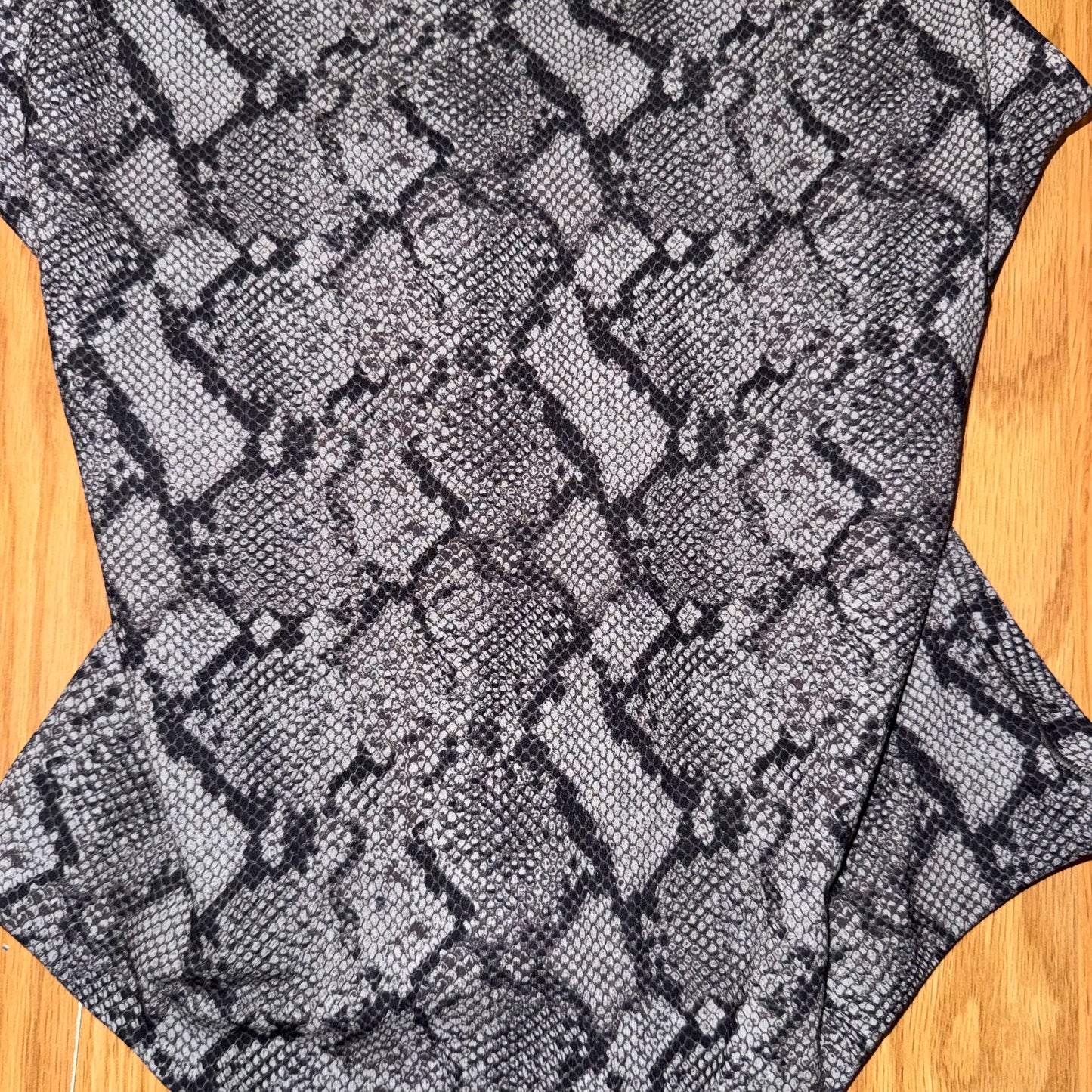 Square neck snake print bodysuit