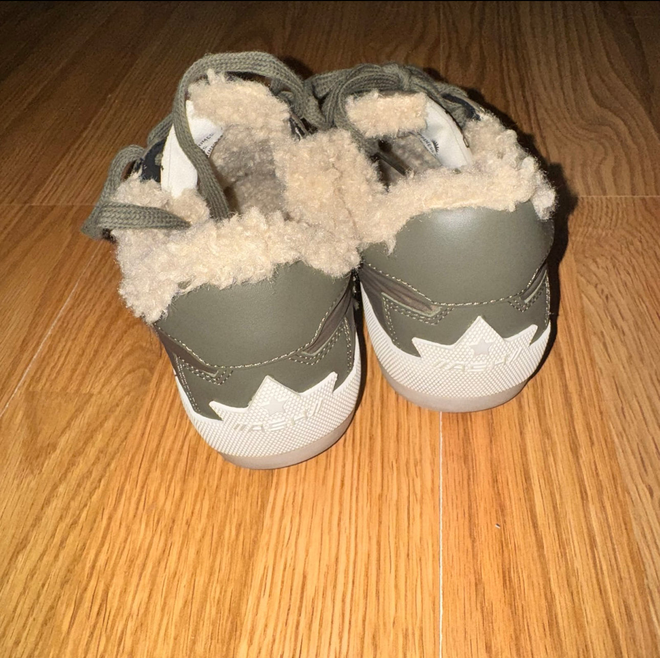 Malibu faux fur sneakers