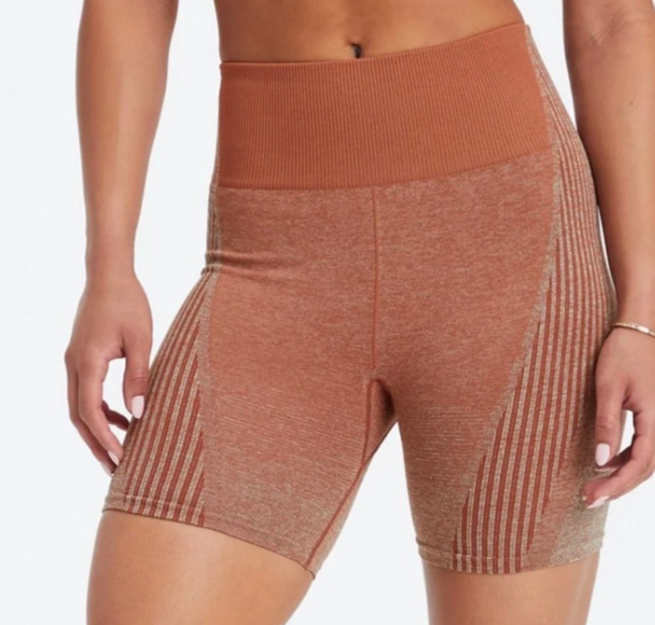 Ombré seamless shorts