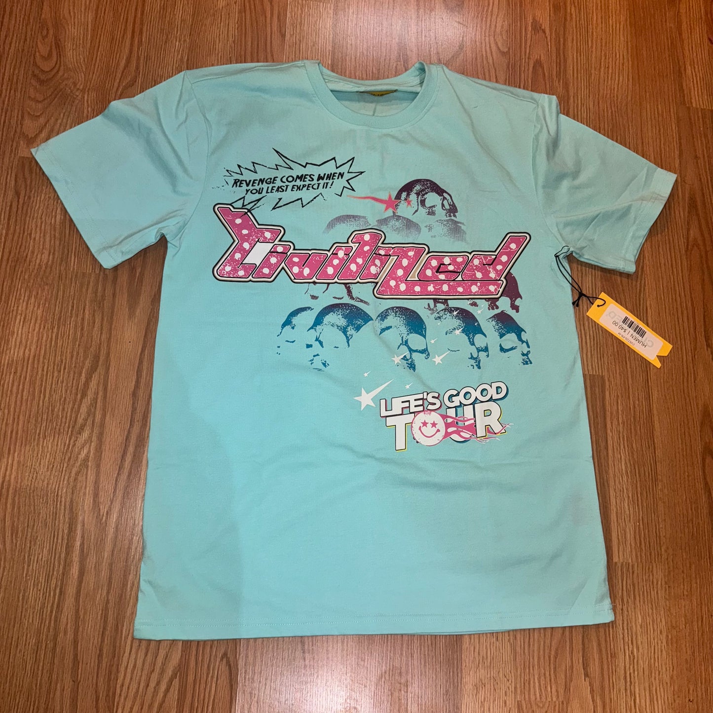 Graphic tee