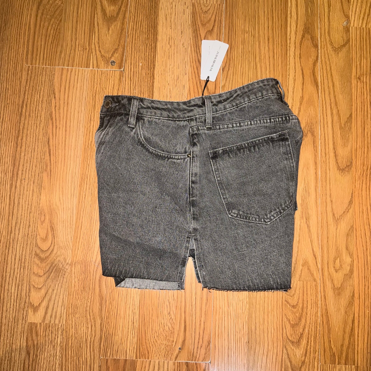 Boyfriend short