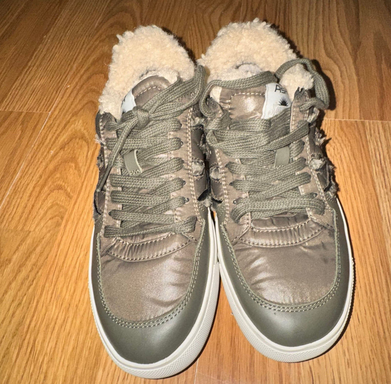 Malibu faux fur sneakers