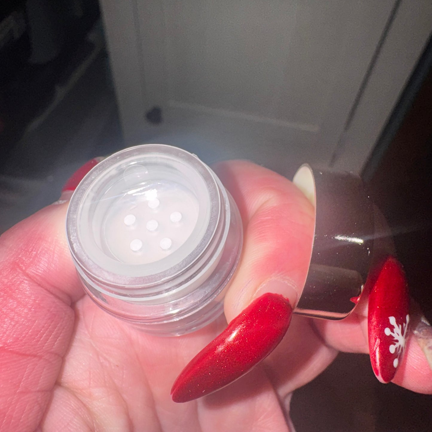 Mini setting powders