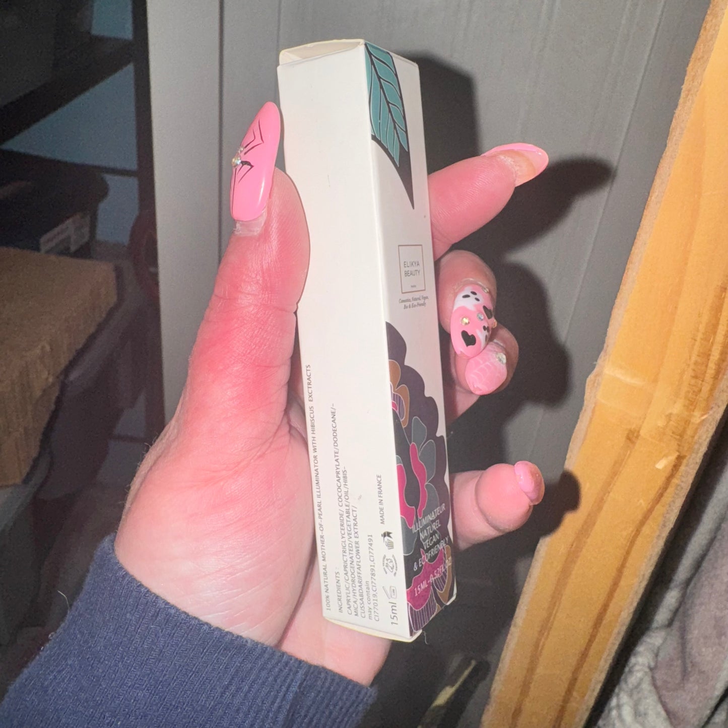Face illuminator