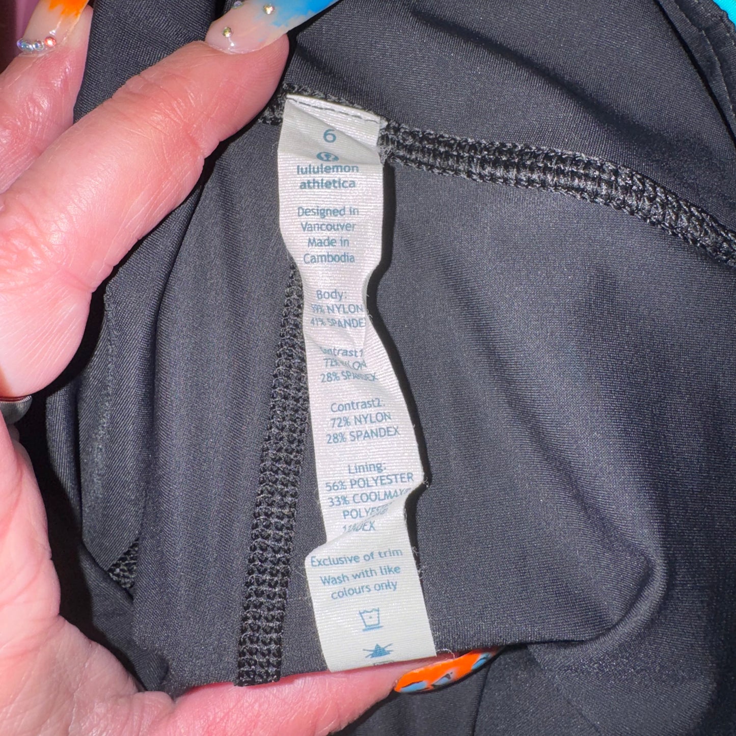 Lululemon water bound capri leggings