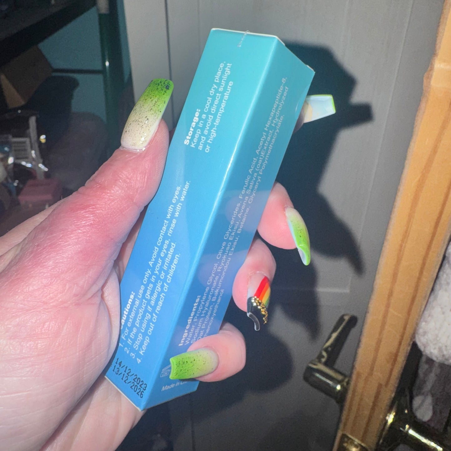 Eyelash growth serum